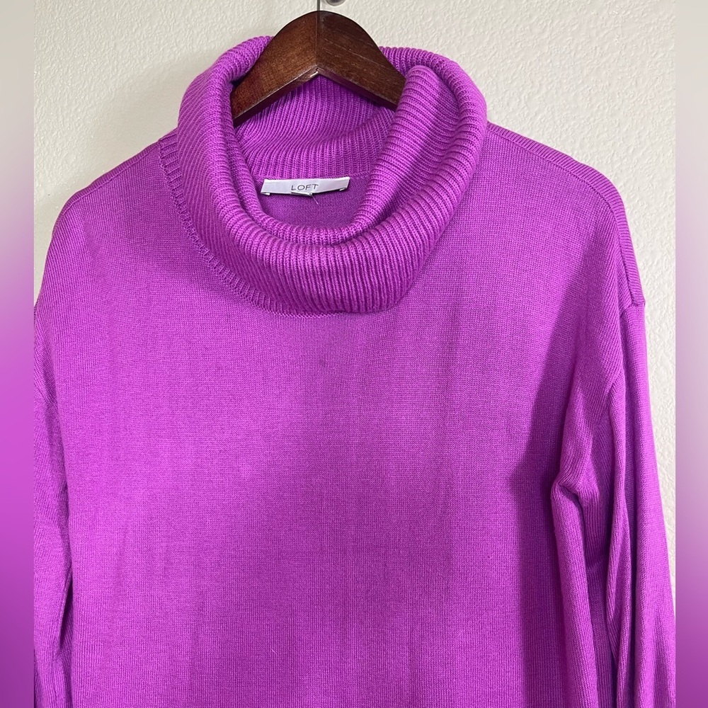LOFT size small magenta tunic sweater - Picture 2 of 5